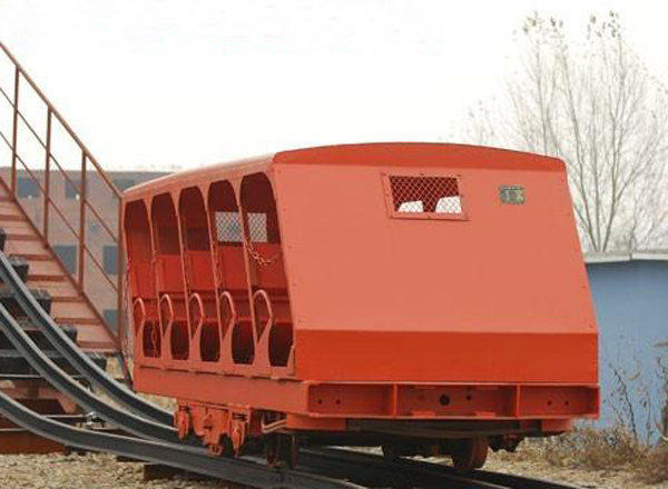 抱轨式人车工作原理